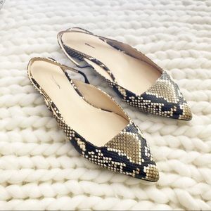 NWOT Everlane The Editor Slingback Snakeskin Flat